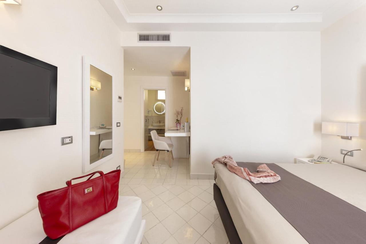 Palazzo Montefusco Hotel Sorrento Exterior photo