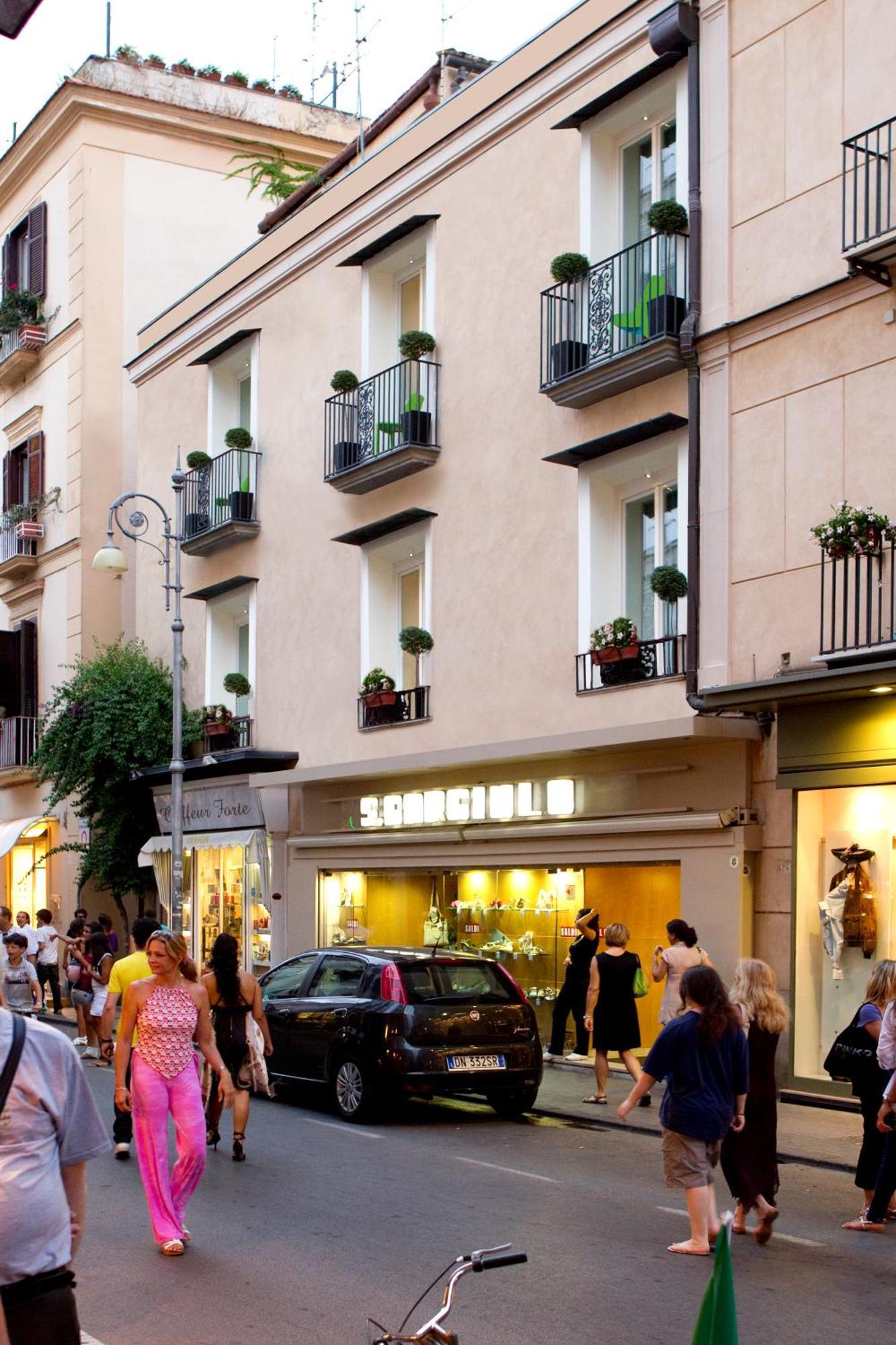 Palazzo Montefusco Hotel Sorrento Exterior photo
